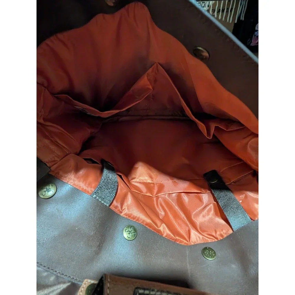 Scout by Petunia Pickle Bottom Leather Diaper Bag / Messenger Bag